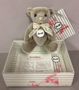 steiff year bear 2020