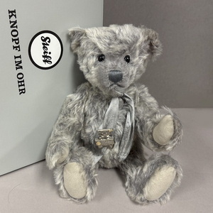 EAN 421396: Steiff mohair 25th Anniversary Club edition 2017 Teddy