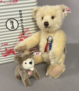 EAN 683985: Steiff mohair Great American Teddy bear with Berryman
